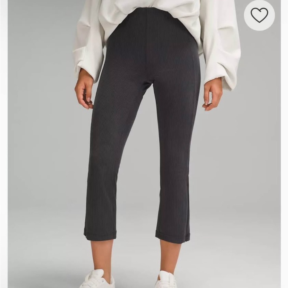 Lululemon soft stream pants 6